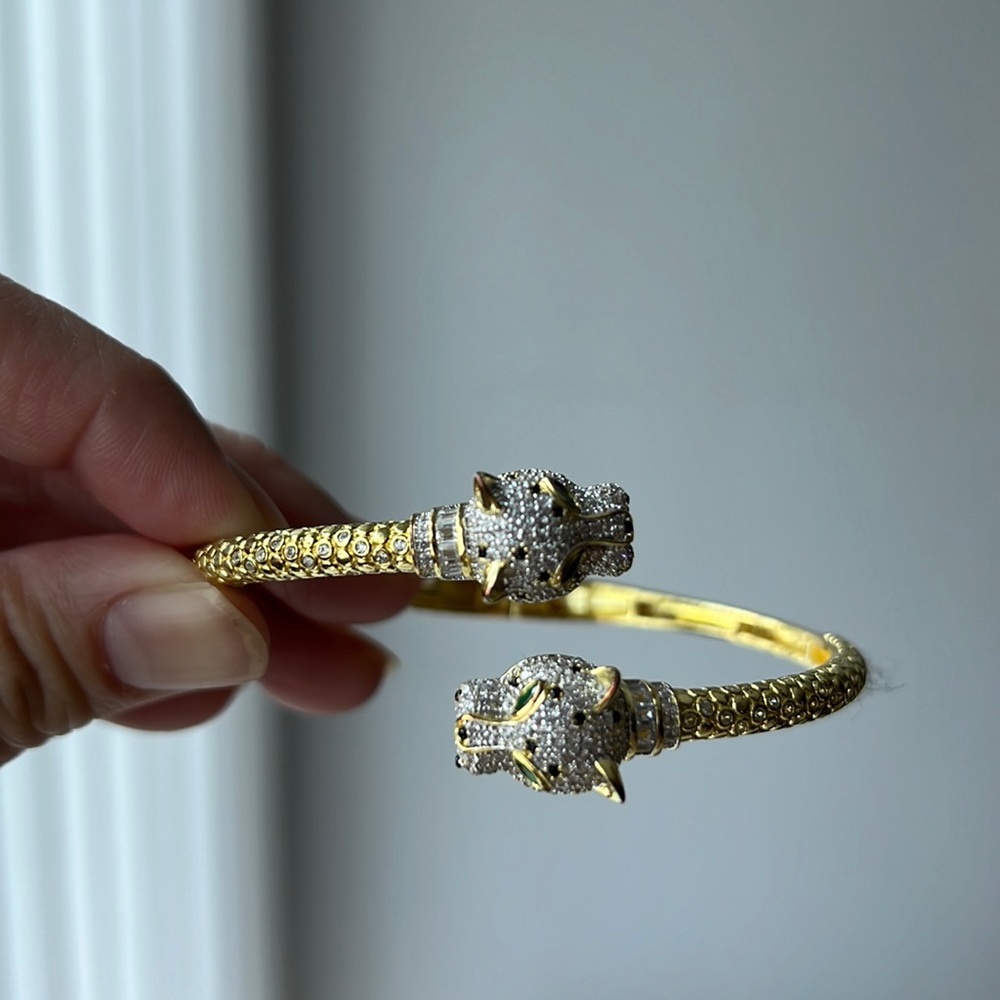 Double Clasp Jaguar Head Bracelet